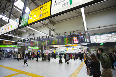 上野駅中央改札口前 ストックフォトの定額制ペイレスイメージズ