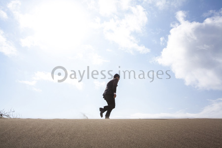 歩むの写真 イラスト素材 写真素材 ストックフォトの定額制ペイレスイメージズ