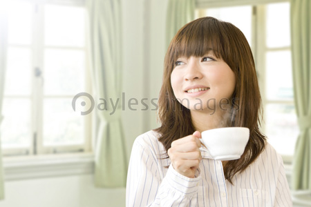 最高のイラスト 紅茶 を 飲む ポーズ アニメ画像