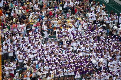 第９２回夏の全国高校野球の甲子園球場 商用利用可能な写真素材 イラスト素材ならストックフォトの定額制ペイレスイメージズ