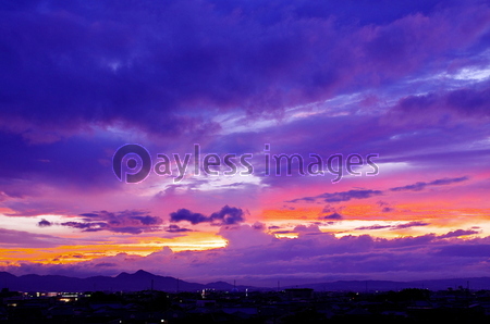 葛城山の夕焼けの写真 イラスト素材 Xf5345180672 ペイレスイメージズ