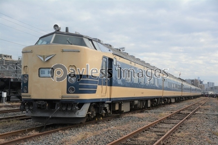 583系特急形寝台電車の写真 イラスト素材 Xf6335248666 ペイレス