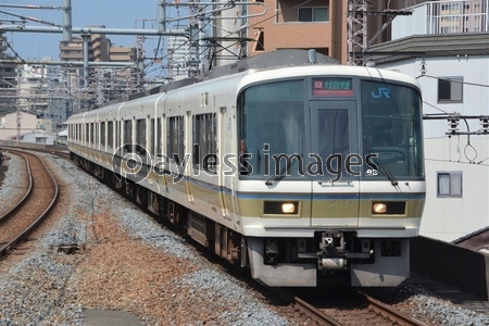 Jr大阪環状線221系の写真 イラスト素材 Xf6335248461 ペイレス