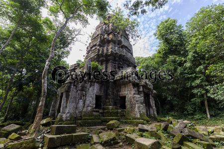 タイとカンボジアの国境の遺跡プラサートタクラベイ 商用利用可能な写真素材 イラスト素材ならストックフォトの定額制ペイレスイメージズ
